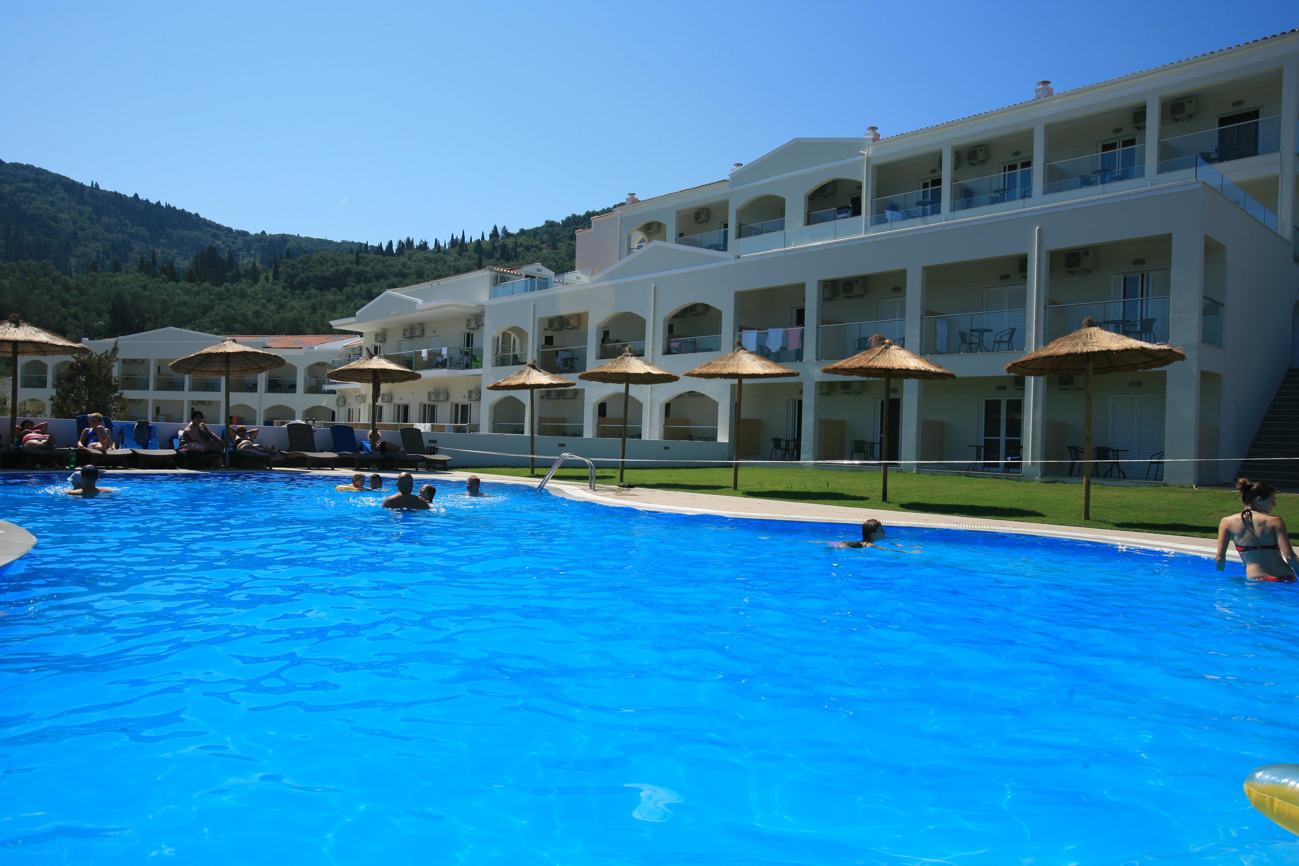 Saint George Palace Agios Georgios Pagon Exterior foto