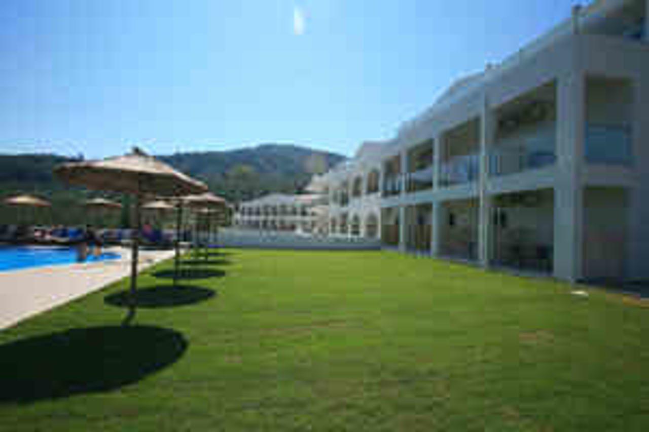 Saint George Palace Agios Georgios Pagon Exterior foto