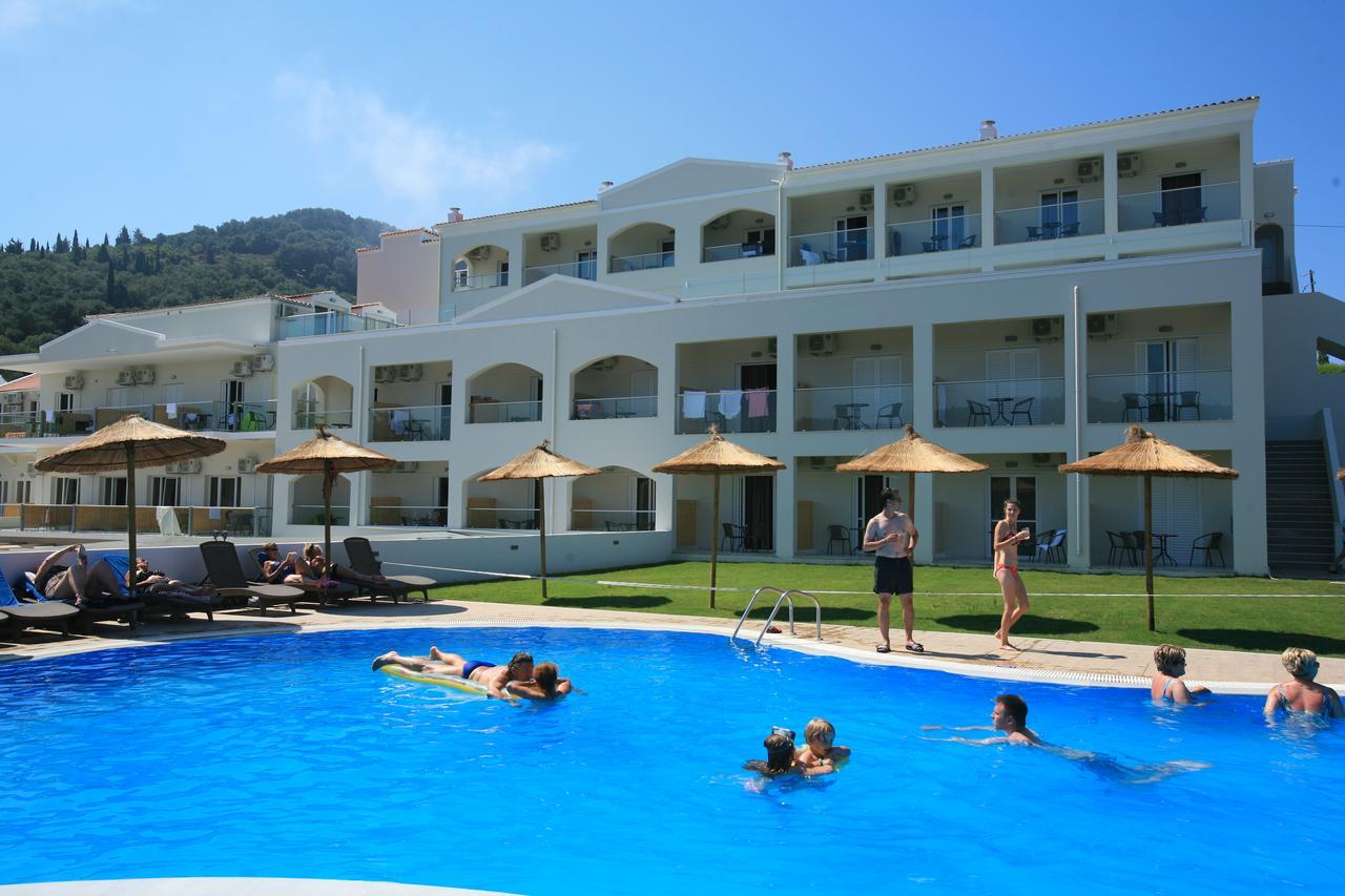 Saint George Palace Agios Georgios Pagon Exterior foto