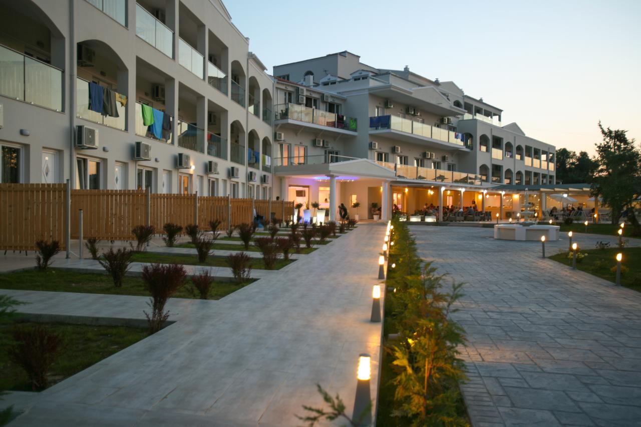 Saint George Palace Agios Georgios Pagon Exterior foto