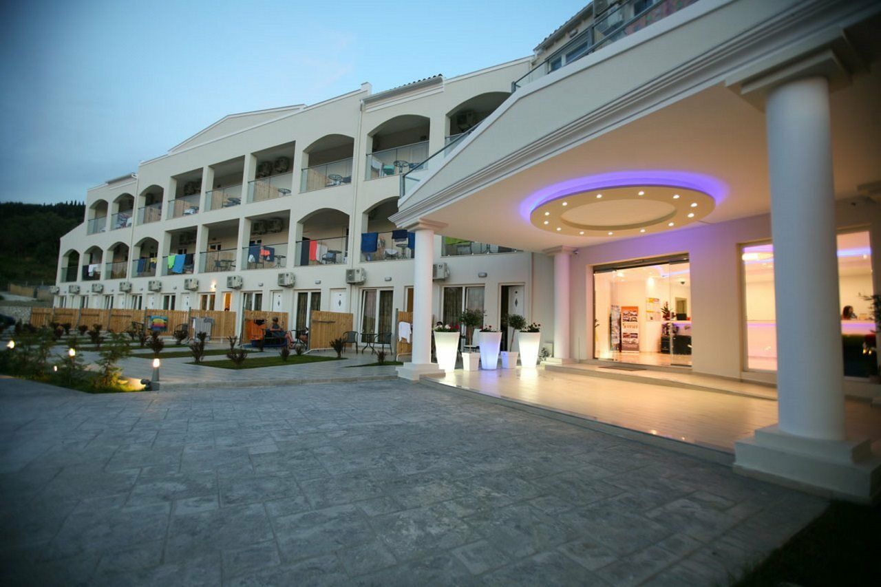 Saint George Palace Agios Georgios Pagon Exterior foto